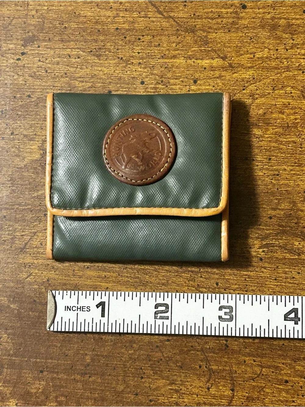 Vintage Hunting World Mini Green Coin Wallet (FLAW - STITCHING PLS READ)
